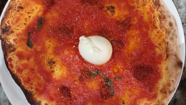 Pizza Calabrese 