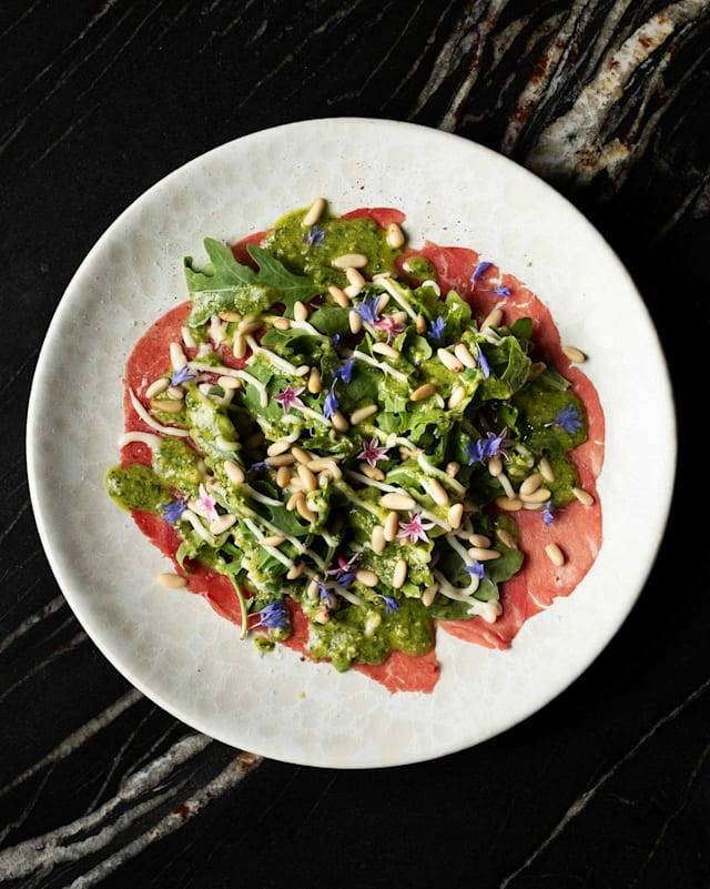 CARPACCIO DE NOVILHO VEAL CARPACCIO.