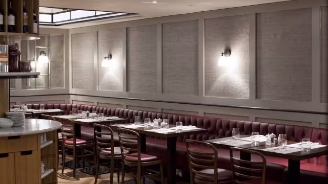 Cote Petite- Teddington, Teddington