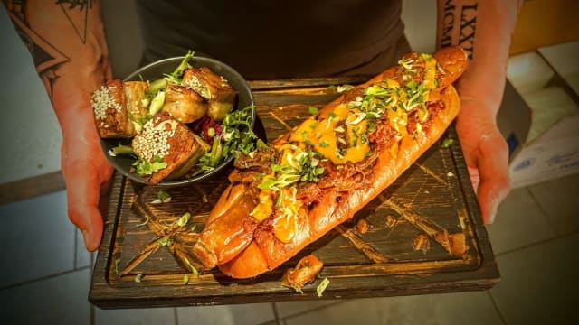 Bisley House Bar & Grill, Stroud