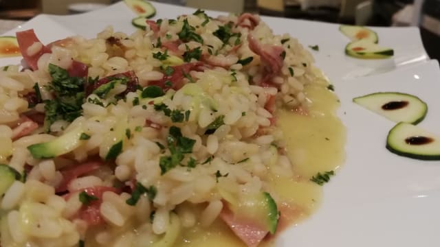 Risotto zucchine e speck