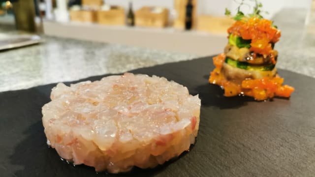 Battuta di branzino con ratatouille di verdure