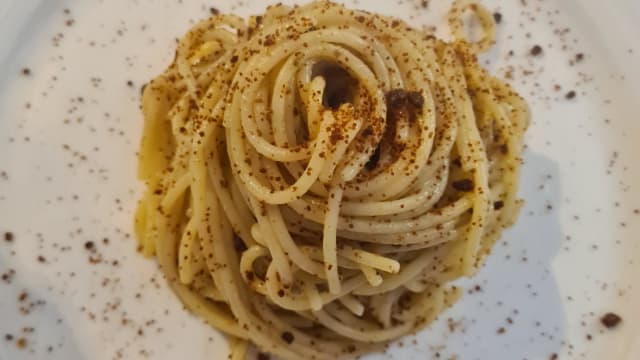 Tagliolini con la nostra bottarga affumicata al Rossese 