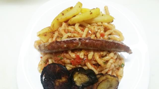 pasta con pesto alla trapanese