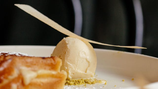 Our dessert - Les Petits Oignons