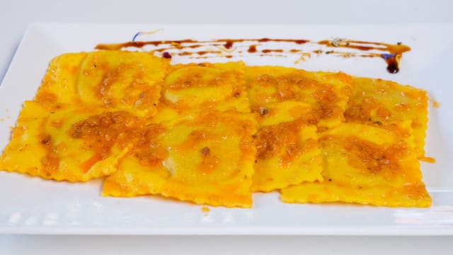 Ravioli di zucca come una volta…con il soffritto