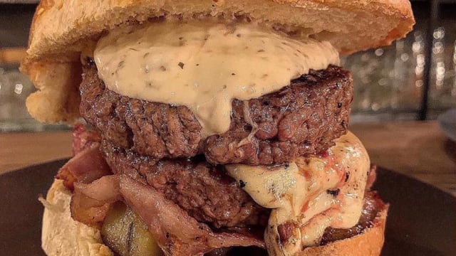 DoubleBacon Burger