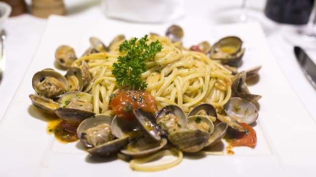 Linguine alle vongole