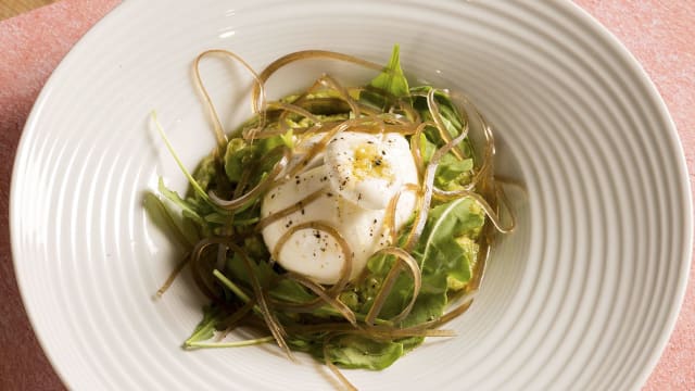 Ensalada de burrata