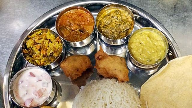 Thali Végéterian
