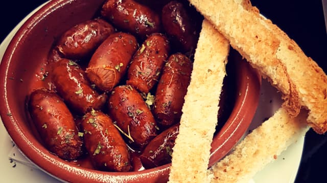 Chorizos a la Sidra