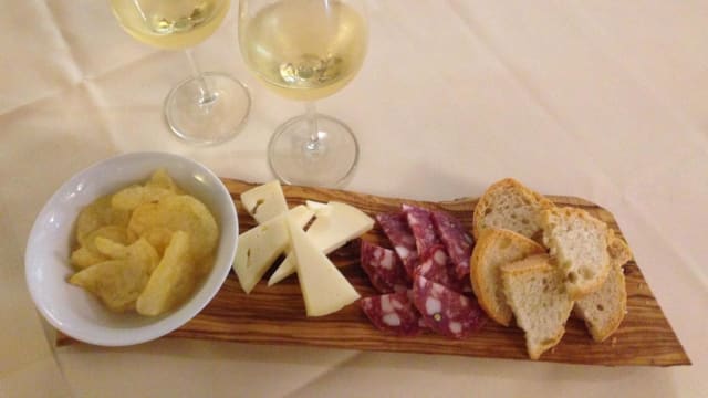 Aperitivo con Pian di Seta BIO