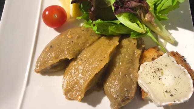 Caviar d'aubergine et chèvre - Resto V