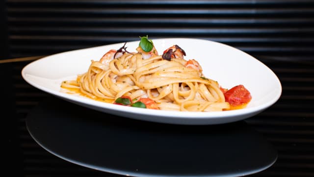 Fettuccella con Gamberi rossi