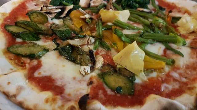 pizza vegetariana
