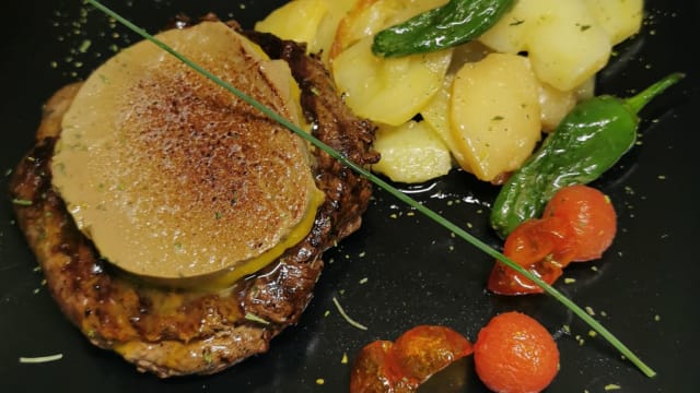 Medallon de solomillo de buey al foie
