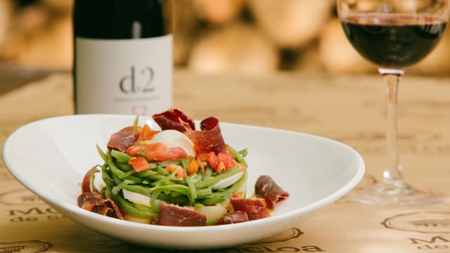 La Moncloa de San Lázaro, Cacabelos