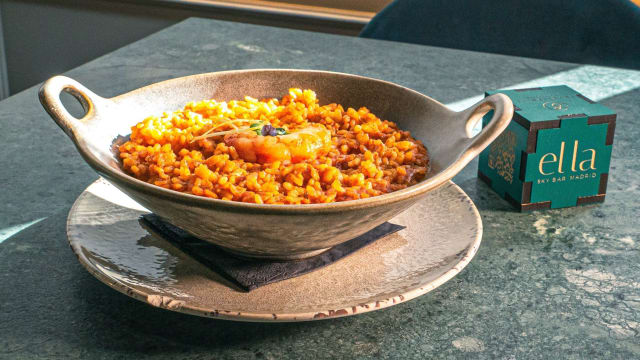CARTA: MENÚ DEL DÍA. PRINCIPAL: ARROZ MARINERO PARA EL & LA 