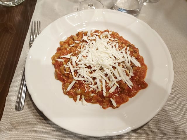 Spätzle alla norma