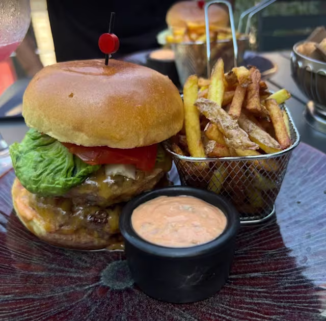 NOBLE JOUR NUIT, Toussus-le-Noble