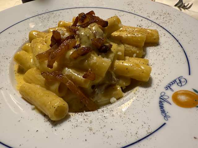 Rigatoni Carbonara
