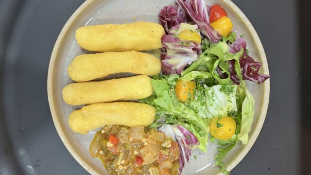 Kwetu, Salon-de-Provence