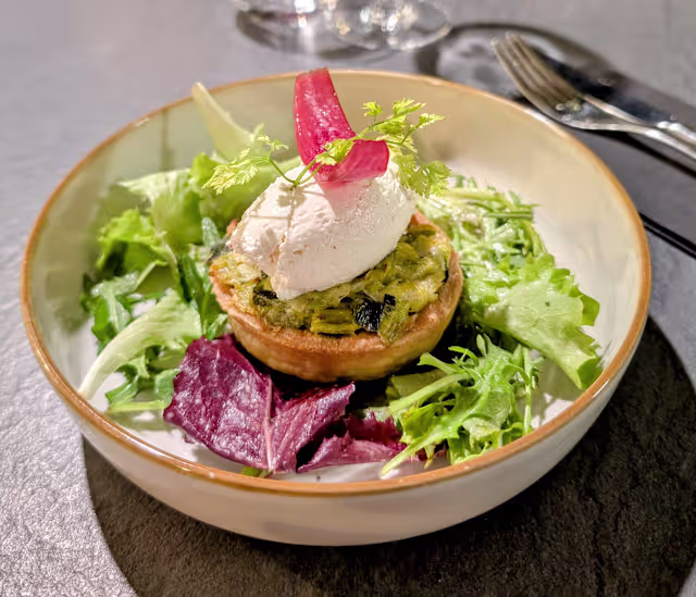 Tarteletet aux poireaux et chèvre frais