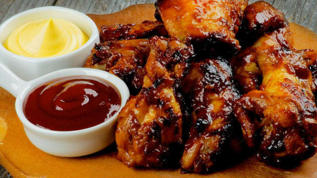 Le nostre Alette di Pollo in salsa Barbeque