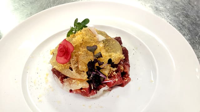 Tartare di carne salada