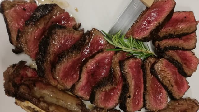 Tagliata di fassona piomentese