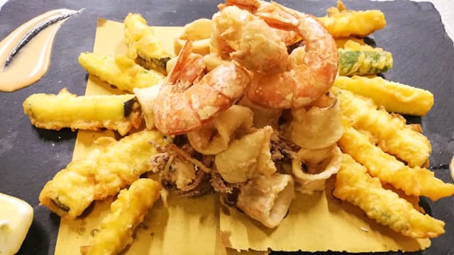 Frittura mista con verdure in pastella