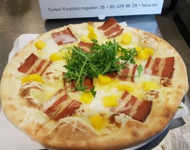 Vegansk pizza utan tomatsås