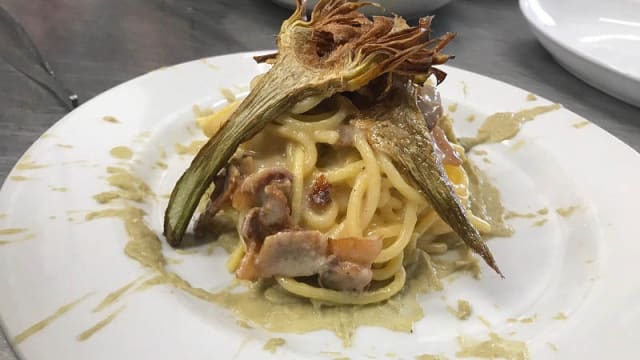 Tonnarelli alla Gricia con carciofi in due consistenze