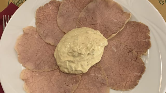 Vitello tonnato