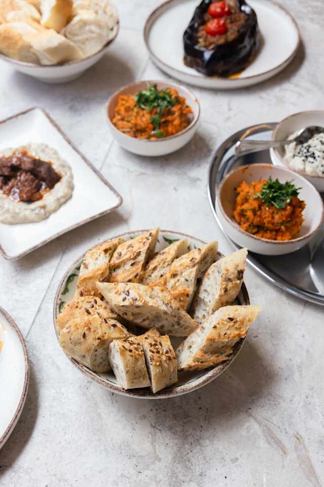 Delice de sultan (aubergine grillée avec béchamel sauce) au boeuf