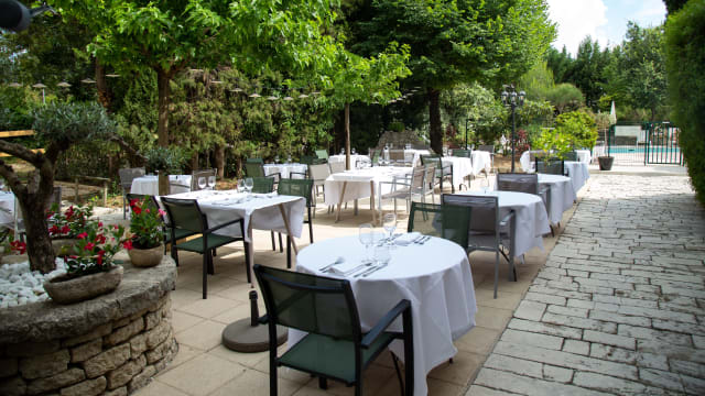 Le Blason de Provence, Monteux