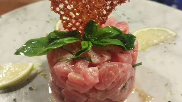 Tartare di tonno
