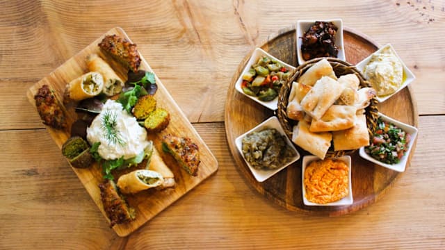 Mezzés pour 2 personnes