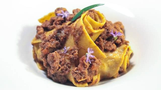 pappardelle al ragù dell'aia