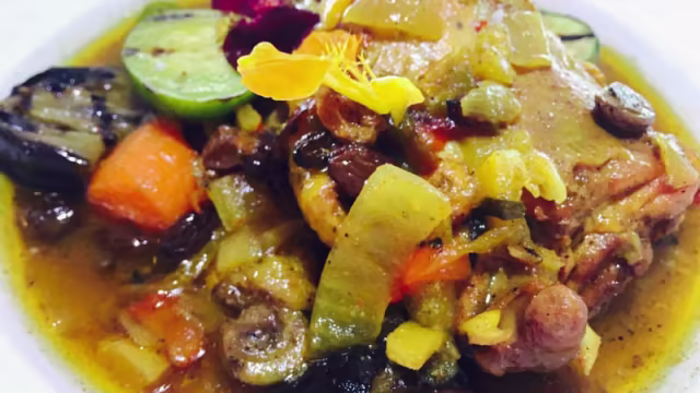 Tajine de poulet fremier aux citron confits