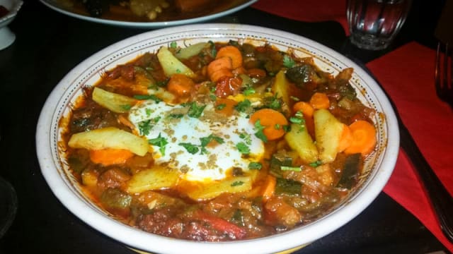 tajine de légumes à l'oeuf