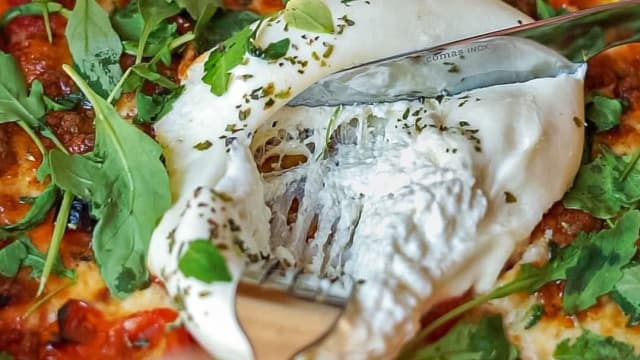 Pizza Caprese 