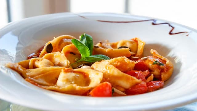 Tortelloni au caviar d'aubergines