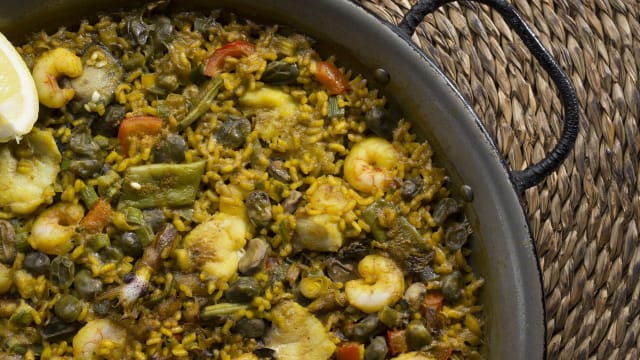 Paella de arroz del Senyoret