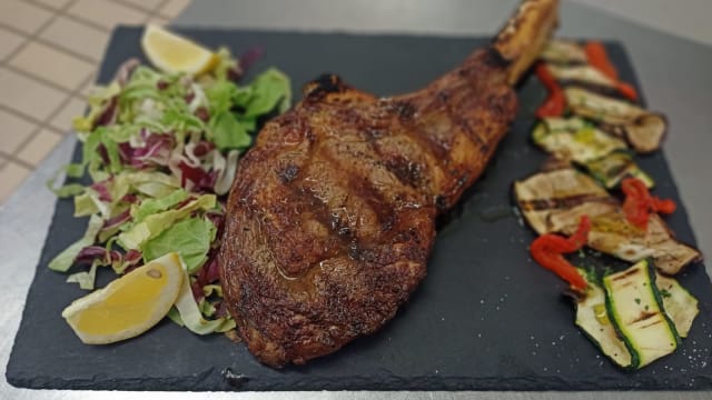Bistecca di Tomahawk 