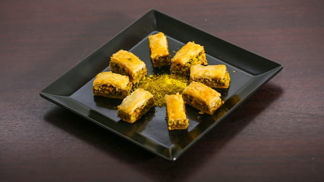 BAKLAWA