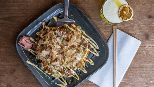 Okonomiyaki Ebi Cheese 