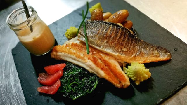 Filet de bar poêlé