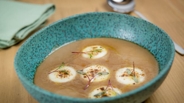 Sopa de Cebola Gratinada