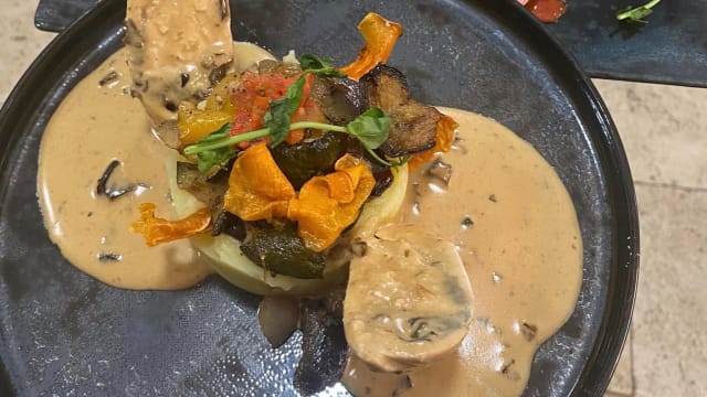 Ballotine de volaille aux cèpes